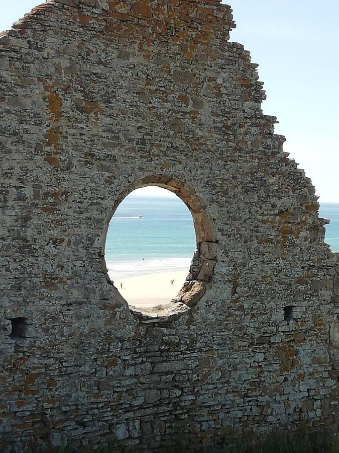 Les Terrasses Du Chateau Barneville-Carteret Exterior photo
